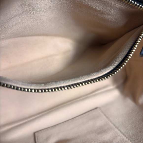 Beautiful Gucci Bee Tote Sold - Picture 11 of 16